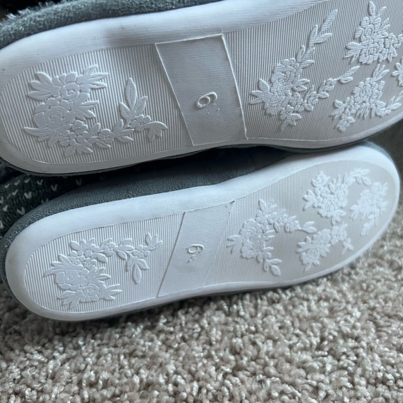 Steve Madden slipper booties - size 6 - Picture 3 of 5